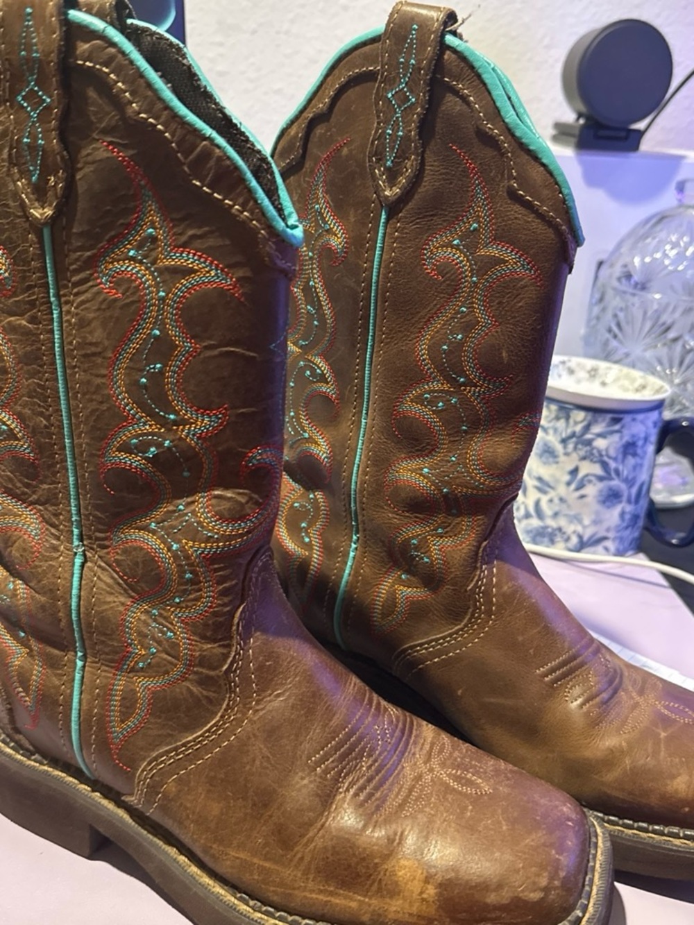 Justin Boots Brown Leather Western Boots with Turquoise Accents